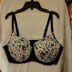 Dreamwear Molded Padded Bra 44D Black Floral Design Adj Straps Hook & Eye